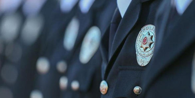 Sınav sorularını dağıtan 22 FETÖ'cü gözaltında!