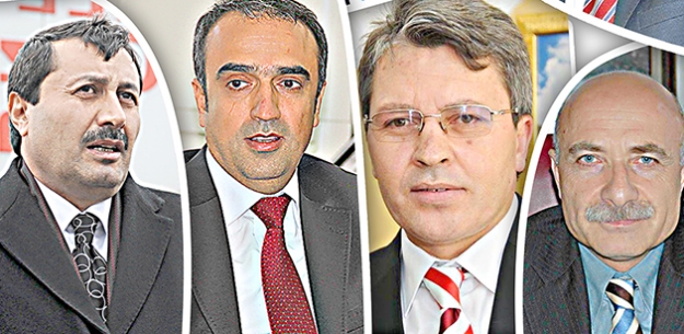 Komplolar AK Parti’yi kenetledi