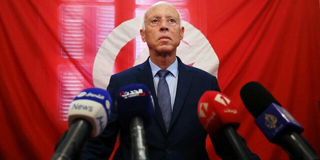 Komşu ülke tarafını seçti! Şimdi darbeci Hafter düşünsün