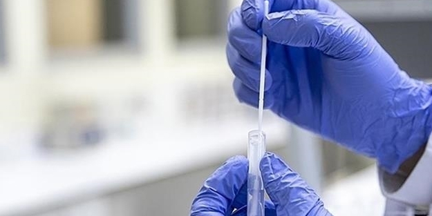 Komşu Yunanistan’da ortalık karıştı! Eris varyantı alarmı: orada vakalar fırladı! İngiltere'de ve tüm dünyada salgın