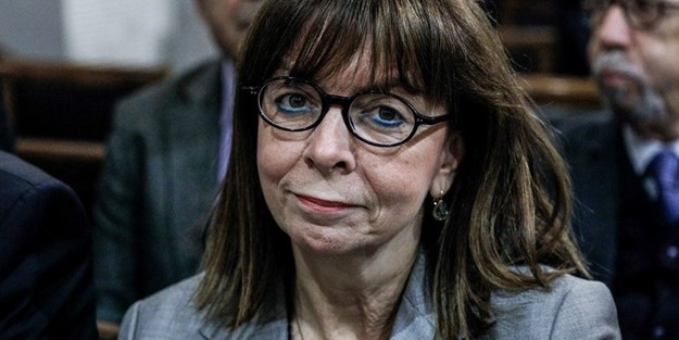 Sonuçlar belli oldu! Komşuda İlk kadın cumhurbaşkanı seçildi