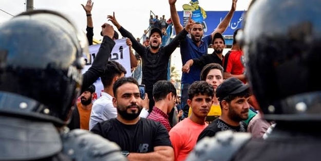 BM duyurdu... Komşuda isyan! Onlarca ölü var