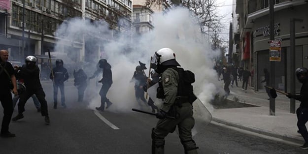 Komşuda sokaklar yine karıştı!