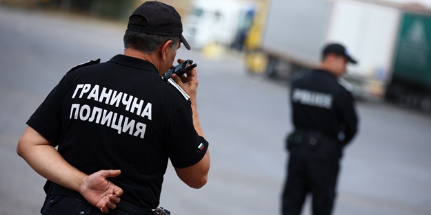 Komşudan flaş açıklama: Türkiye sınırındaki sorun çözüldü