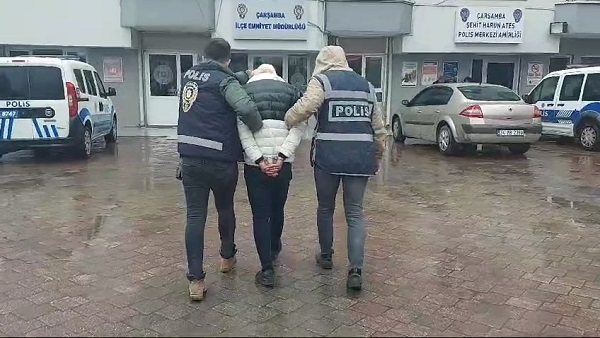 Komşudan sinsi plan! İftara gitmelerini bekledi...