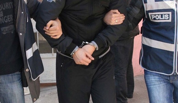 Komşusunu öldüren şüpheli teslim oldu; 'Küfrettiği için öldürdüm' dedi