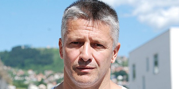 Komutan Naser Oriç serbest bırakıldı