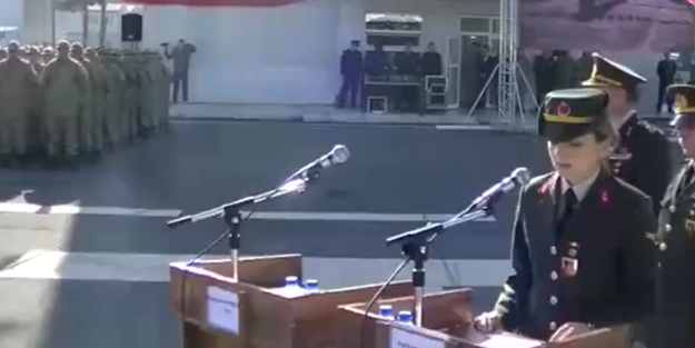 Komutandan tüyleri diken diken eden şiir - VİDEO