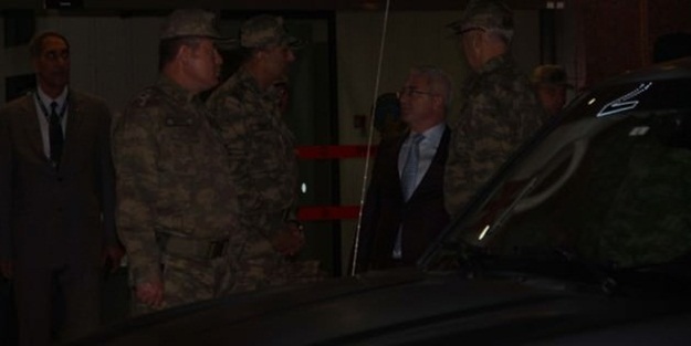 Komutanlar gece yarısı Gaziantep'e geldi