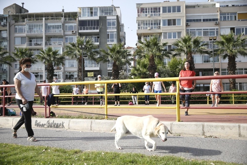 Konak’ta spor açık havaya taşındı 