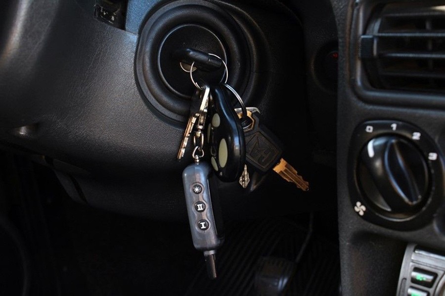 Kontak anahtarını böyle taşıyanlar yandı! Milyonlarca sürücü bu hatayı yapıyor