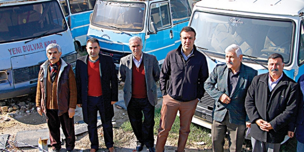 Kontak çevirmek için 16 yıldır bekliyorlar