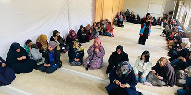 Konteyner kentte mevlit programı düzenledi