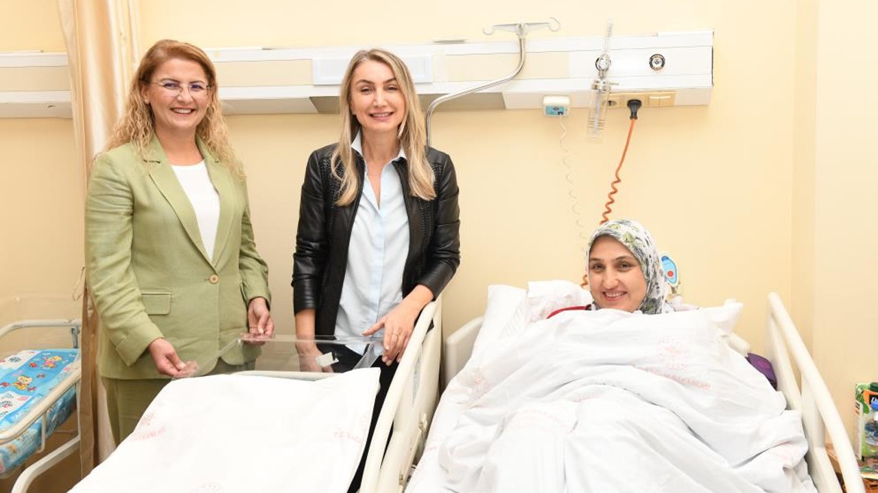 Kontrol için hastaneye gitmişti! Metrobüste doğum yaptı