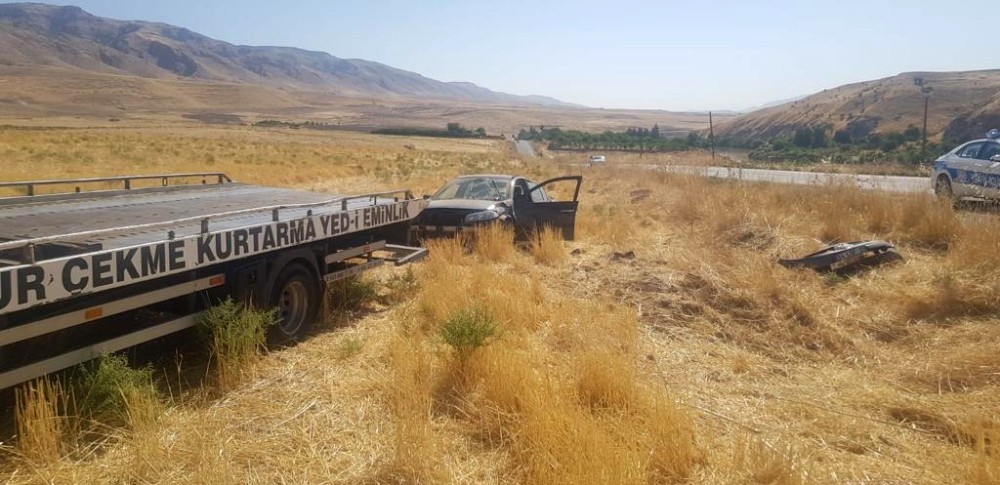 Kontrolden çıkan araç takla attı: 7 yaralı 