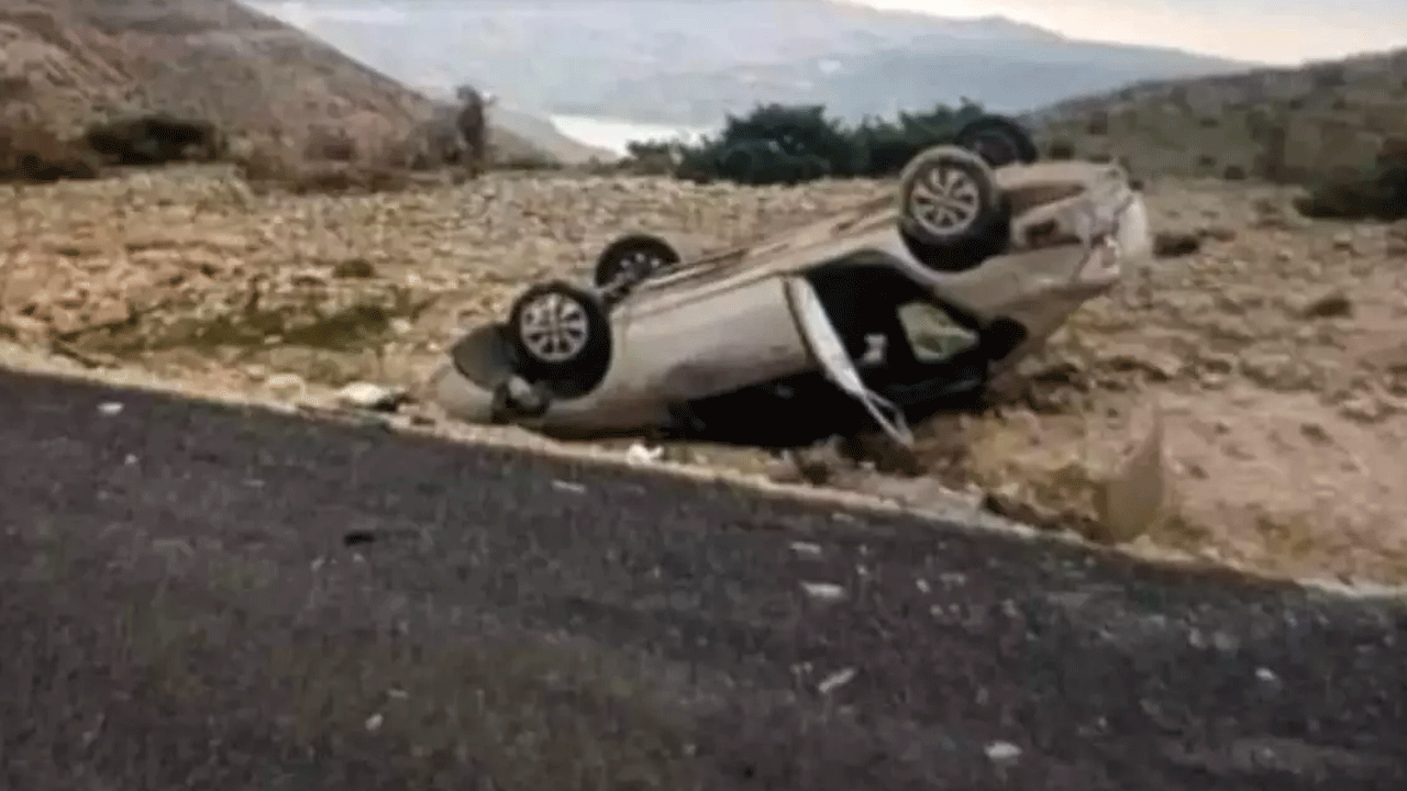 Kontrolden çıkan araç takla attı