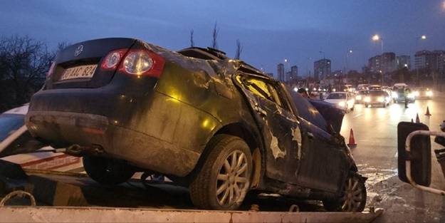 Kontrolden çıkan otomobil kanala uçtu: Yaralılar var