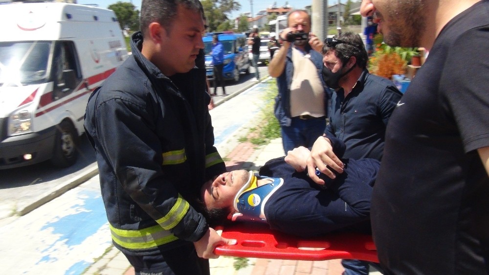 Kontrolden çıkan otomobil markete girdi, ortalık savaş alanına döndü: 3 yaralı 