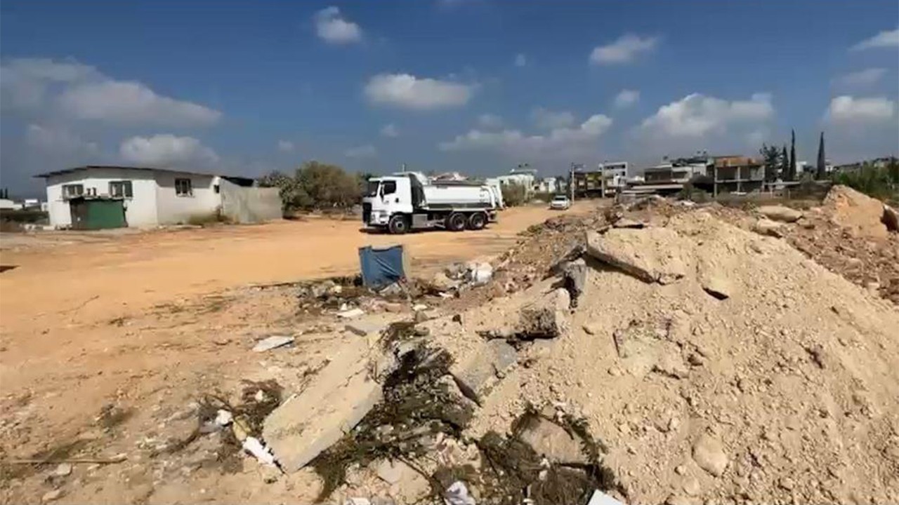 Konu çöp olunca büyük küçük farketmiyor