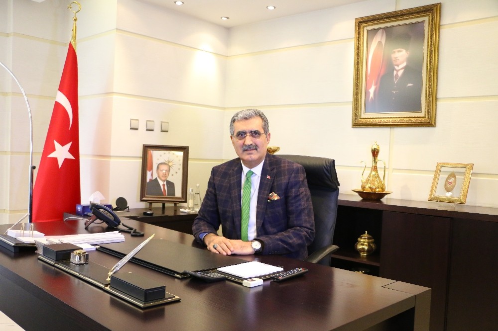 Konuk: “Biz bayramları hoşgörüyle bezer, huzur iklimi ile taçlandırırız” 