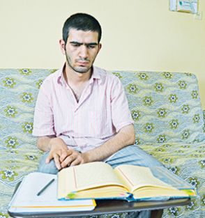 Konuşamayan Samet, Kur’an’ı “yürek”ten okuyor