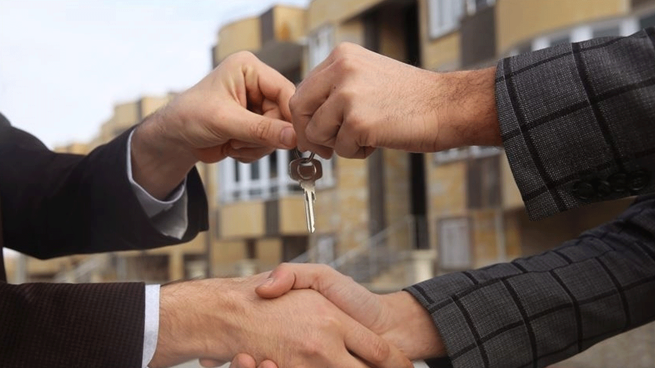 Konut veya otomobil alacaklar aman dikkat! Son zamanlarda çok arttı! Bunu yapmıyorsa kesin dolandırıcıdır, hemen uzaklaşın!