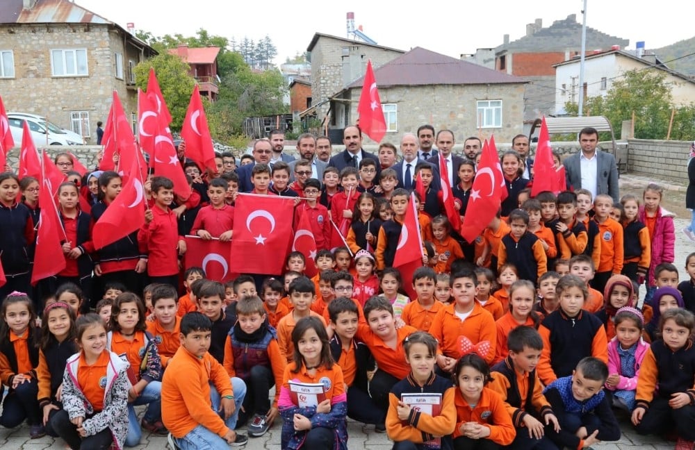 Konya Büyükşehir Belediyesinden eğitim desteği 