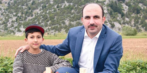 Konya Büyükşehir her zaman üreticinin yanında! Çiftçiye 277 milyon TL yardım