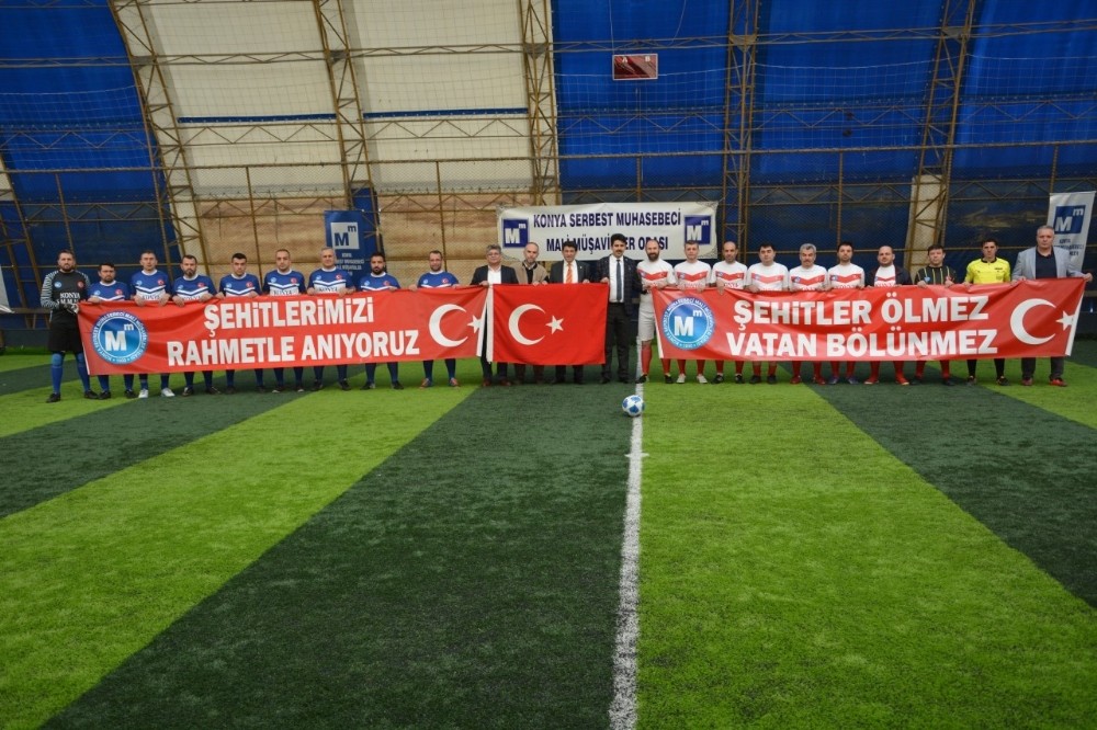 Konya SMMMO halı saha futbol turnuvası sona erdi 