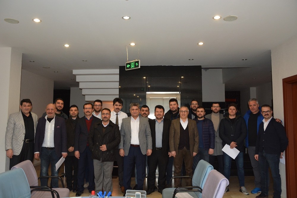 Konya SMMMO’ndan puanlı halı saha turnuvası 