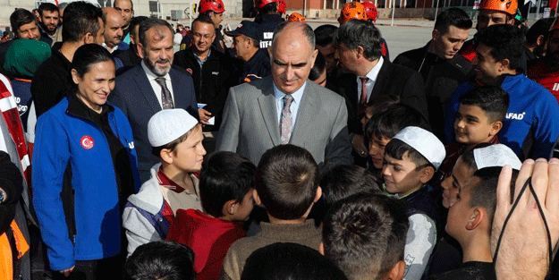 Konya Valisi öğrencilere örnek oldu