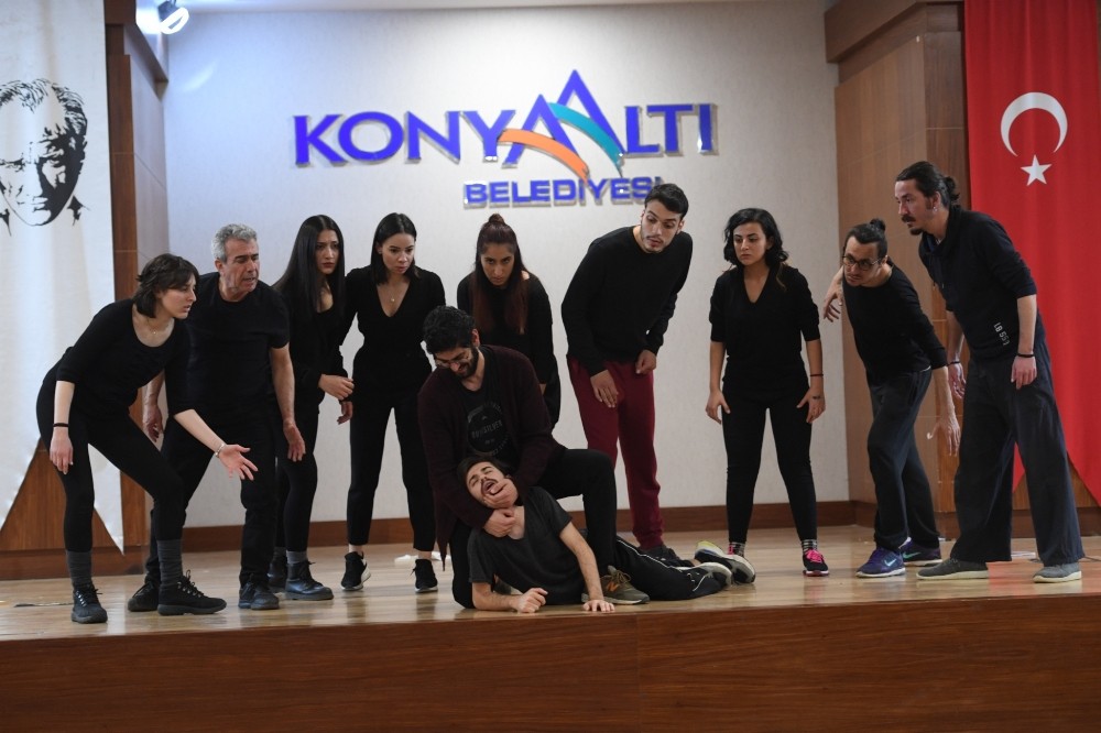 Konyaaltı Belediye Tiyatrosu, “Kuvayi Milliye Destanı” ile perdesini açacak 