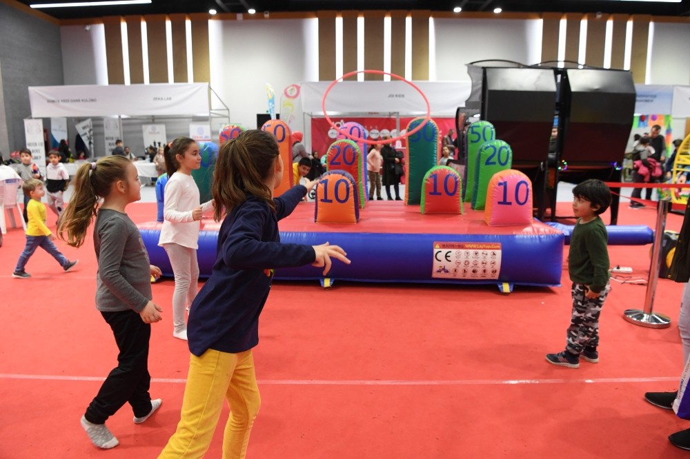 Konyaaltı Belediyesi Çocuk Festivaline büyük ilgi 