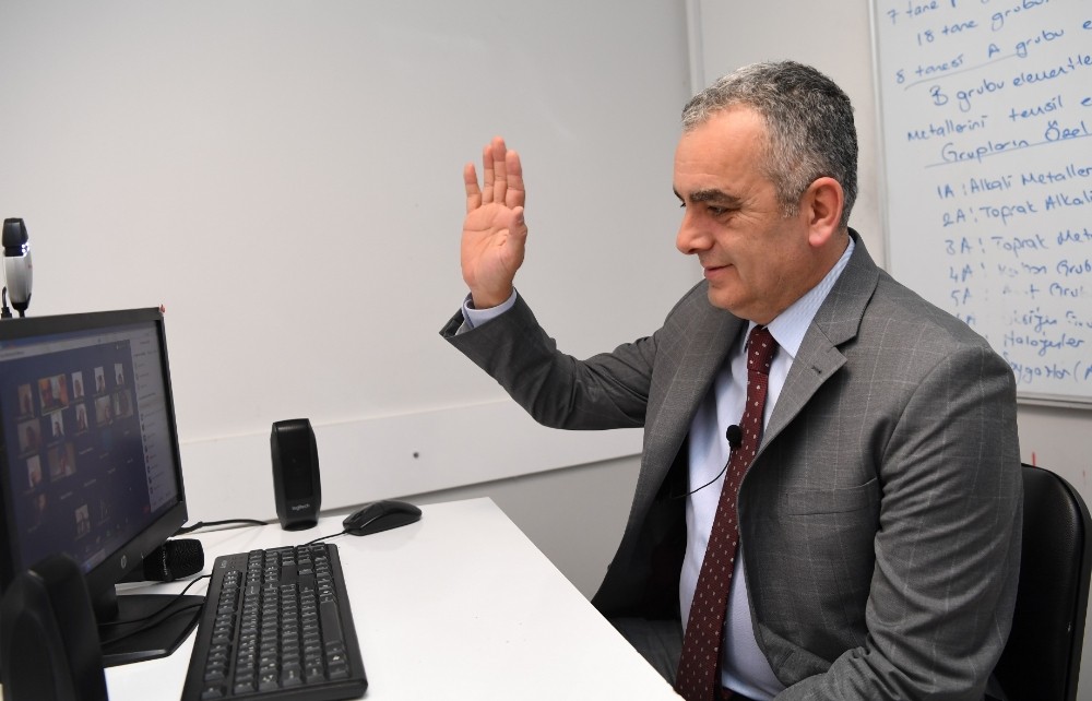 Konyaaltı’nda öğrenciler YKS’ye uzaktan eğitimle hazırlanacak 