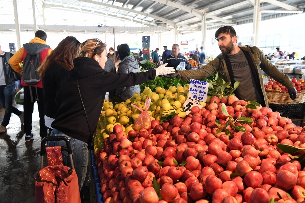 Konyaaltı’nda pazarlar hafta içi kurulacak 