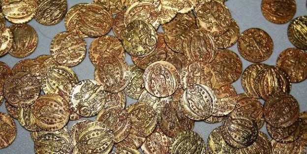 Konya'da 100 adet sikke ve obje ele geçirildi