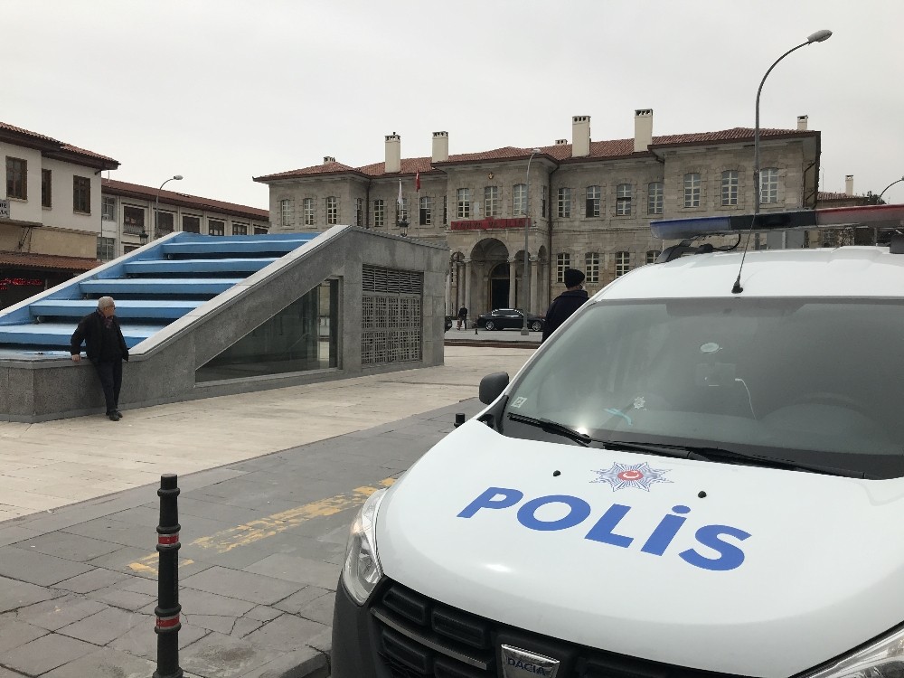 Konya’da 20 yaş altındaki gençlere yönelik denetim yapıldı 