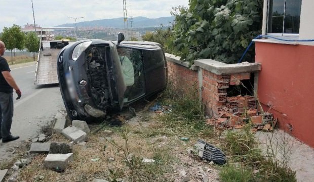 Konya'da 3 araç birbirine girdi: 1 ölü 1 yaralı