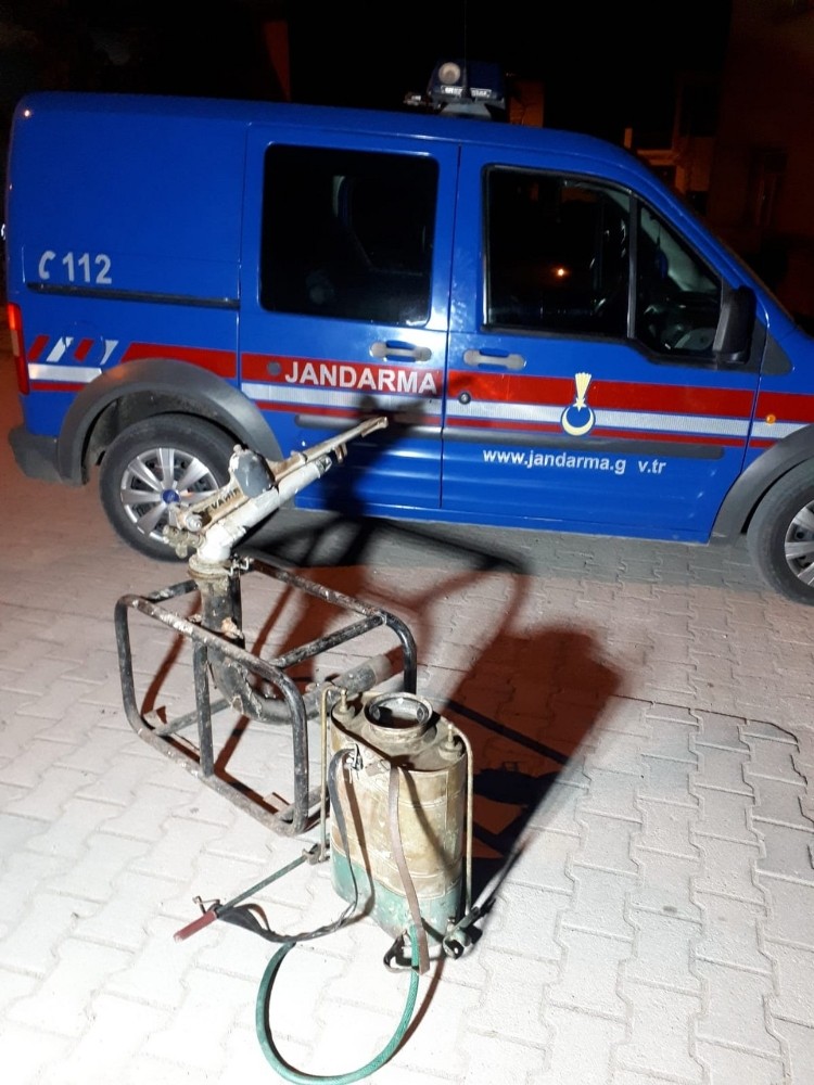 Konya’da bağ evinden hırsızlık yapan şüpheli yakalandı 