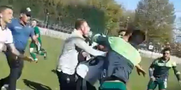 Konya'da Beşiktaşlı oyunculara saldırı!