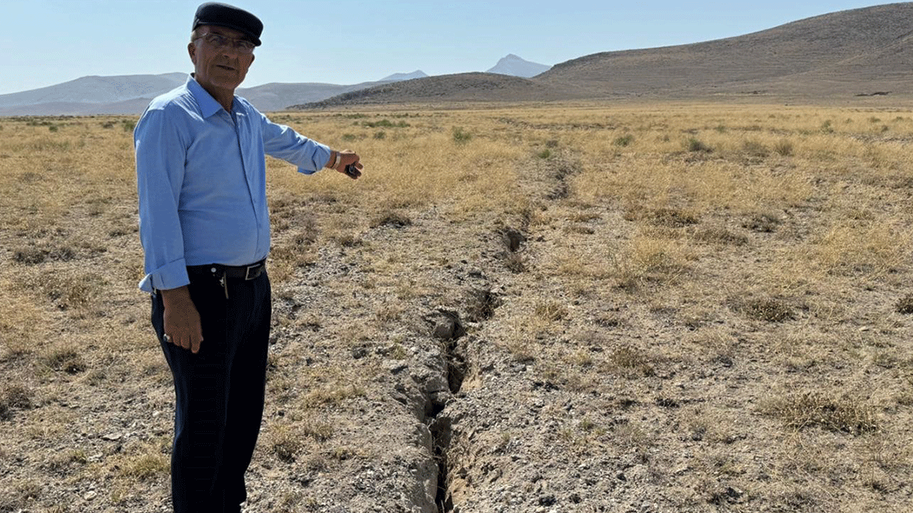 Konya'da çiftçiler ölüm korkusu yaşıyor!