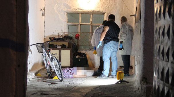 Konya'da eşini vurup, aynı silahla intihar etti