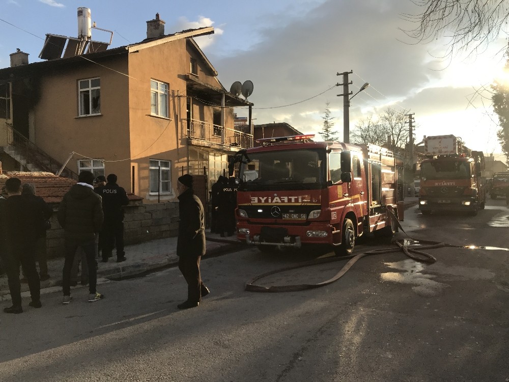 Konya’da evde yangın çıktı: 1 ölü, 1 yaralı 