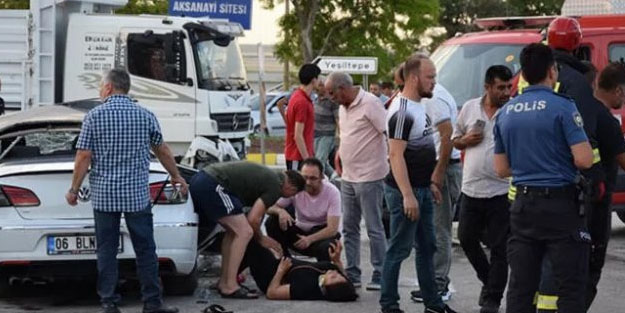 Konya'da feci kaza! Her yer yaralı insan doldu