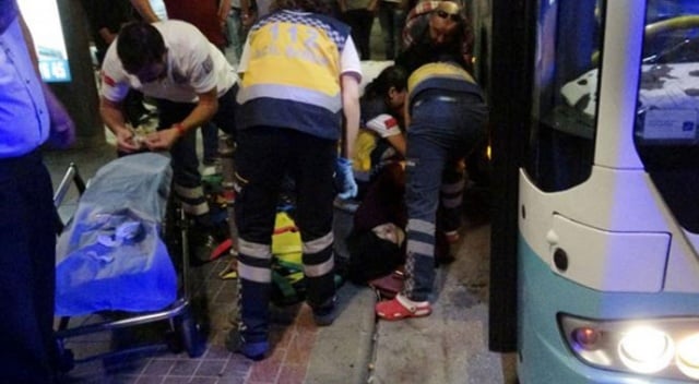 Konya'da feci kaza... Motosikletle otomobil çarpıştı: 1 ölü, 1 yaralı