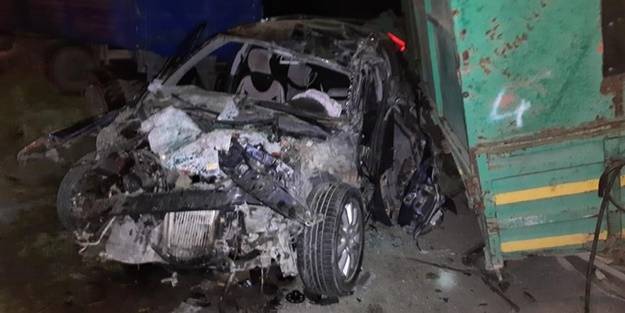 Konya'da feci kaza: Ölü ve yaralılar var