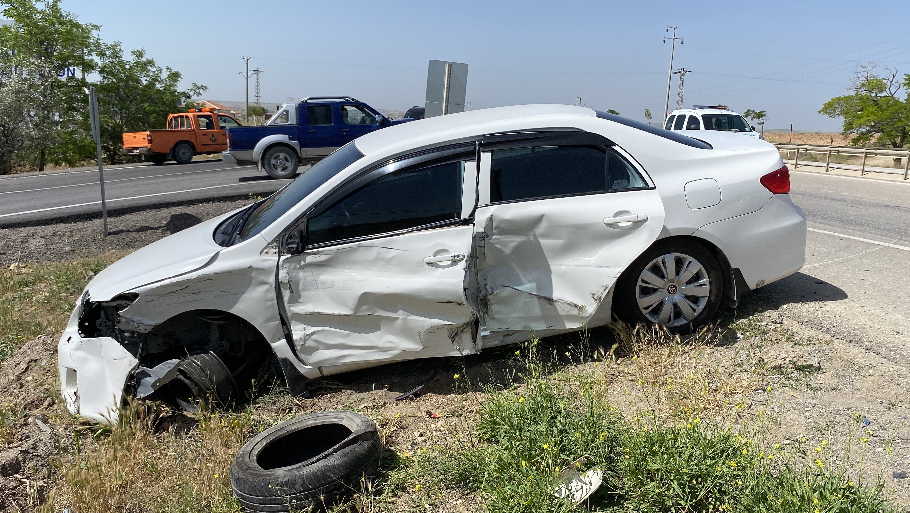 Konya'da iki otomobil çarpıştı: 4 yaralı