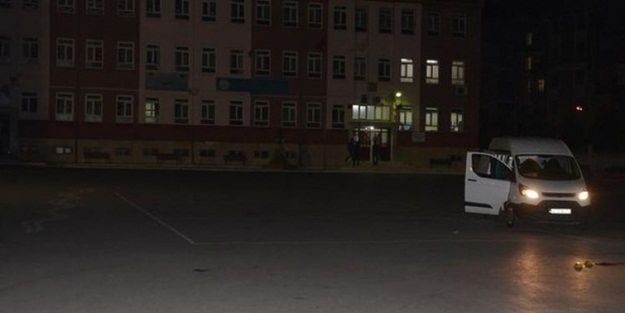 Konya'da ilkokula molotoflu saldırı