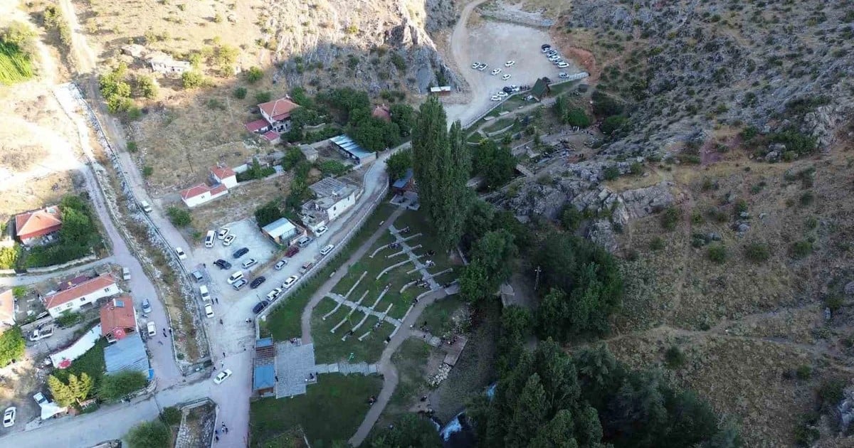 Konya'da İvriz'i yaz sezonunda yaklaşık 12 bin kişinin ziyaret ettiği tahmin ediliyor