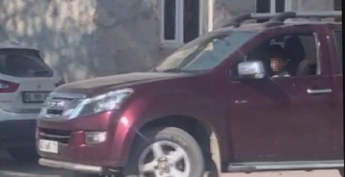 Konya'da kamyonet kullanan 12 yaşındaki çocuğun dedesine para cezası